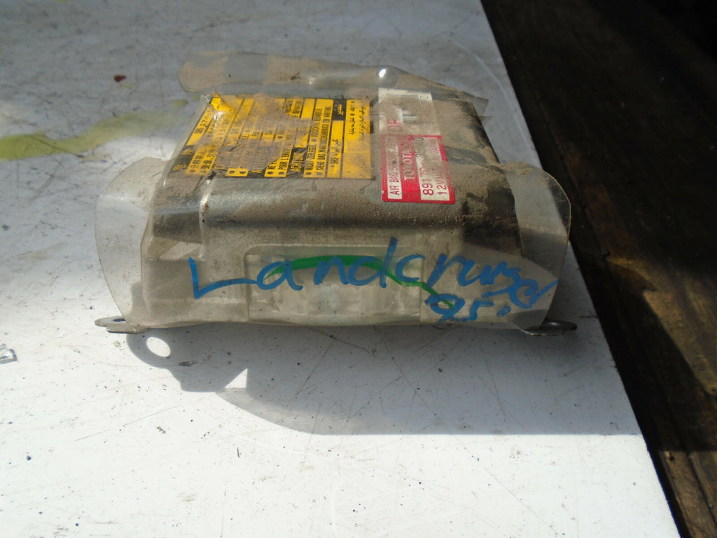 TOYOTA LAND CRUISER J100 1997 SAFETY BAG CONTROL MODULE UNIT 8917035040