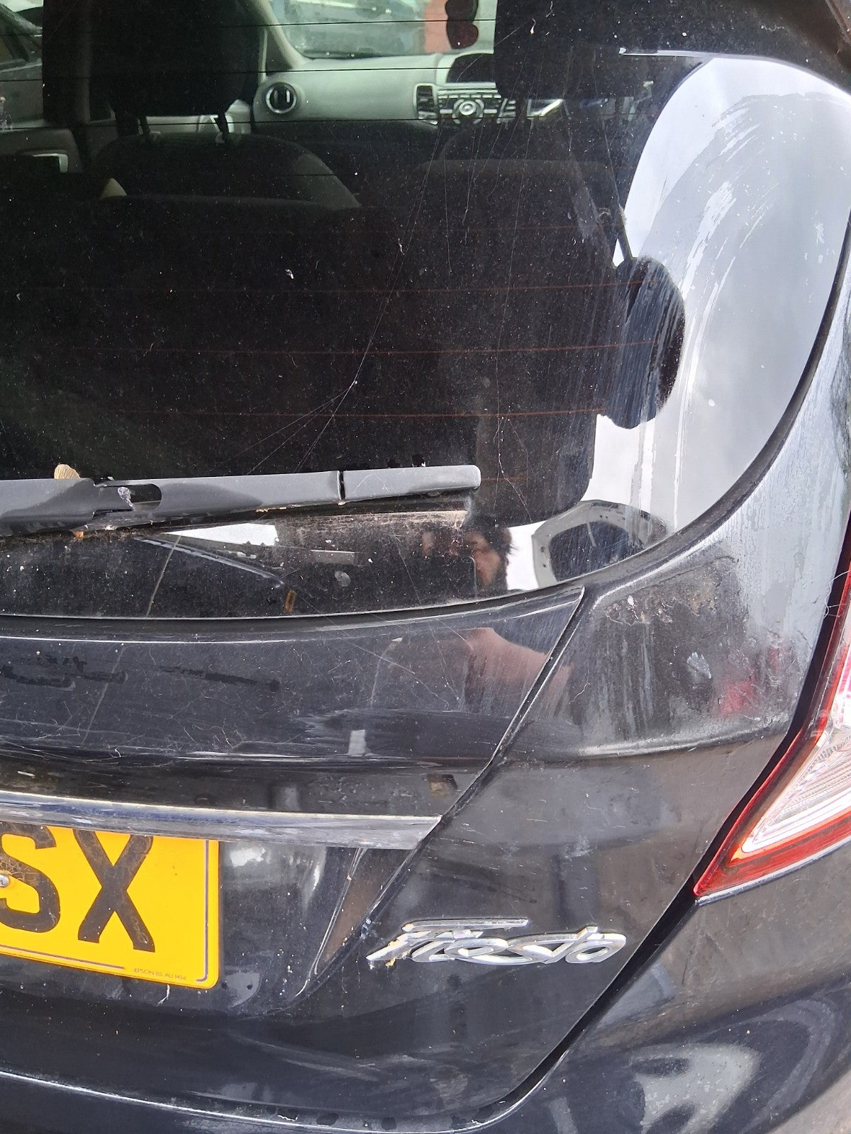2014 FORD FIESTA MK7 REAR COMPLETE BOOTLID TAILGATE PANTHER BLACK METALLIC DC
