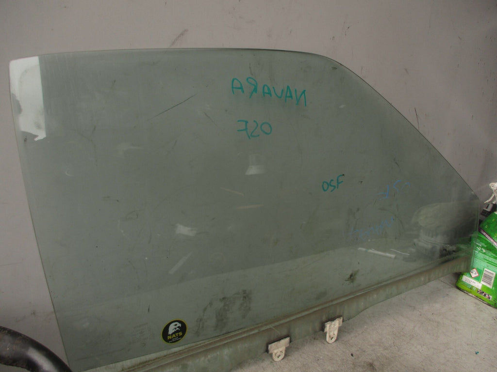 2002 NISSAN NAVARA D22 OSF DRIVER SIDE FRONT RIGHT WINDOW GLASS