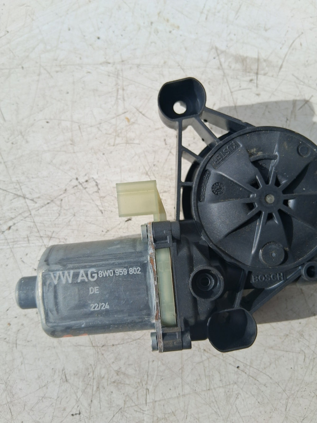 2024 AUDI A1 MK2 OSF OFF RIGHT DRIVER SIDE FRONT WINDOW MOTOR 8W0959802