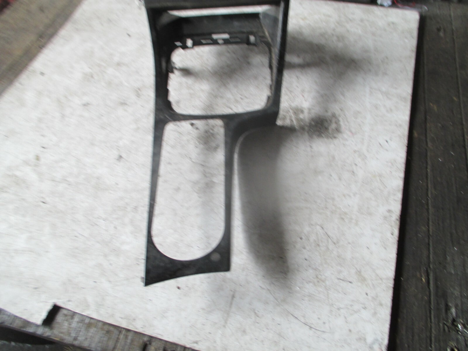 FORD MONDEO 2010 MK3 CENTRE CONSOLE SURROUND TRIM 7S71A045H20