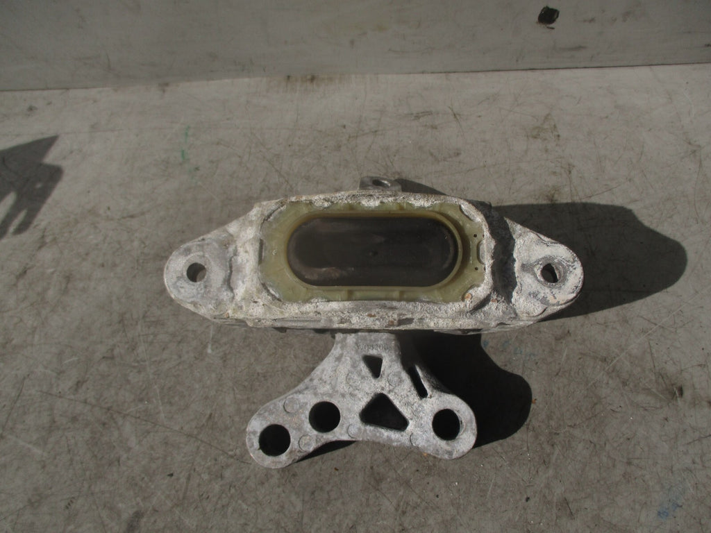 2014 VAUXHALL ZAFIRA C NSF PASSENGER SIDE LEFT FRONT ENGINE MOUNT 13248544