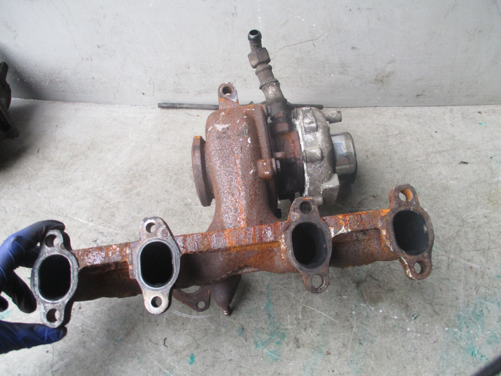 2014 MERCEDES-BENZ C-CLASS GEARBOX MOUNT BRACKET A2112420340