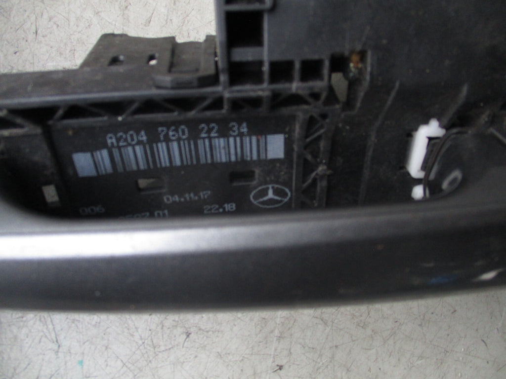 2014 MERCEDES BENZ C CLASS W204 OS FRONT DRIVER SIDE DOOR HANDLE A2047602234