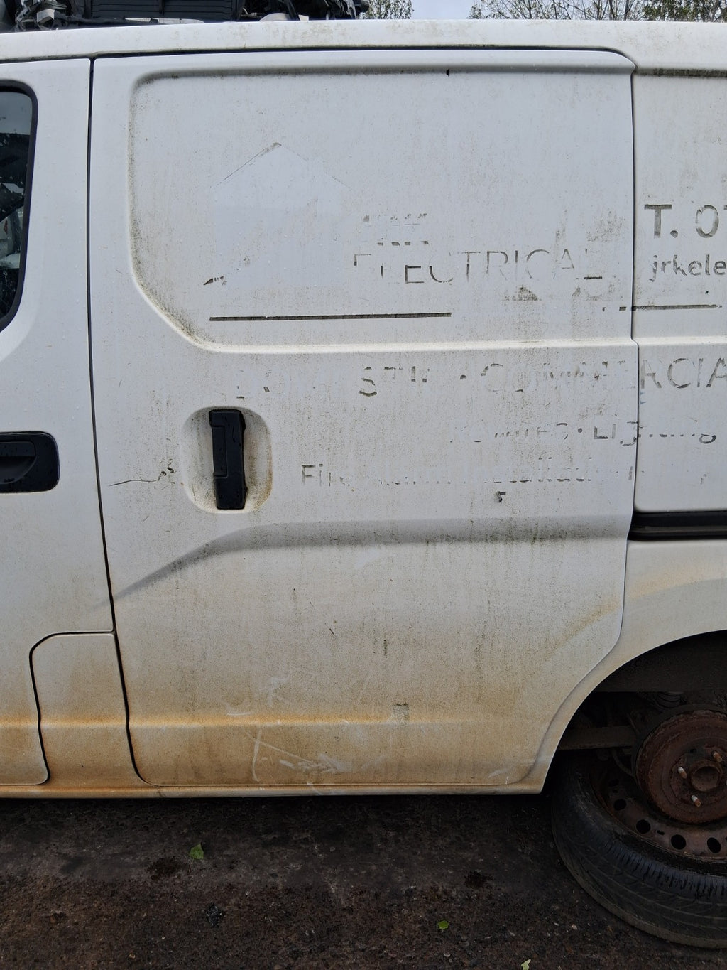 2018 NISSAN NV200 NS PASSENGER SIDE BARE LEFT SLIDING DOOR WHITE