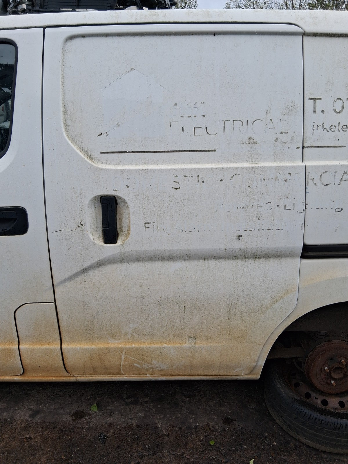 2018 NISSAN NV200 NS PASSENGER SIDE BARE LEFT SLIDING DOOR WHITE