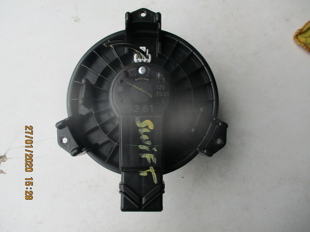 SUZUKI SWIFT MK3 2015 HEATER AIR BLOWER FAN MOTOR ASSEMBLY UNIT AV1261