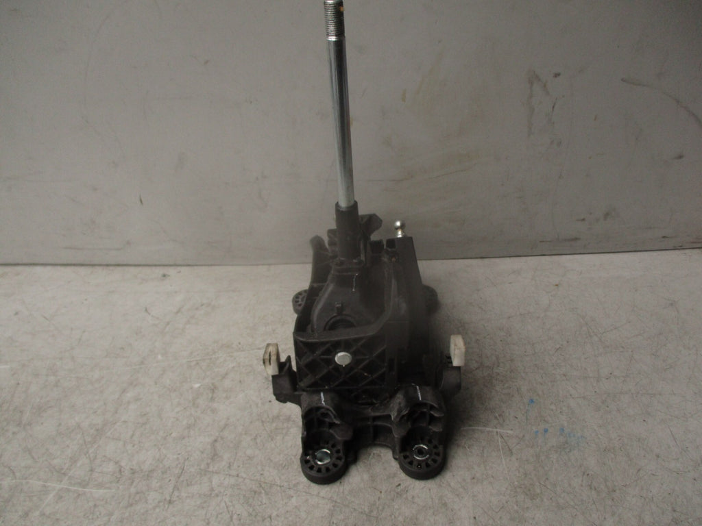 2021 FORD FIESTA MK8 5 SPEED MANUAL GEARSTICK GEARSHIFTER H1BR7C453