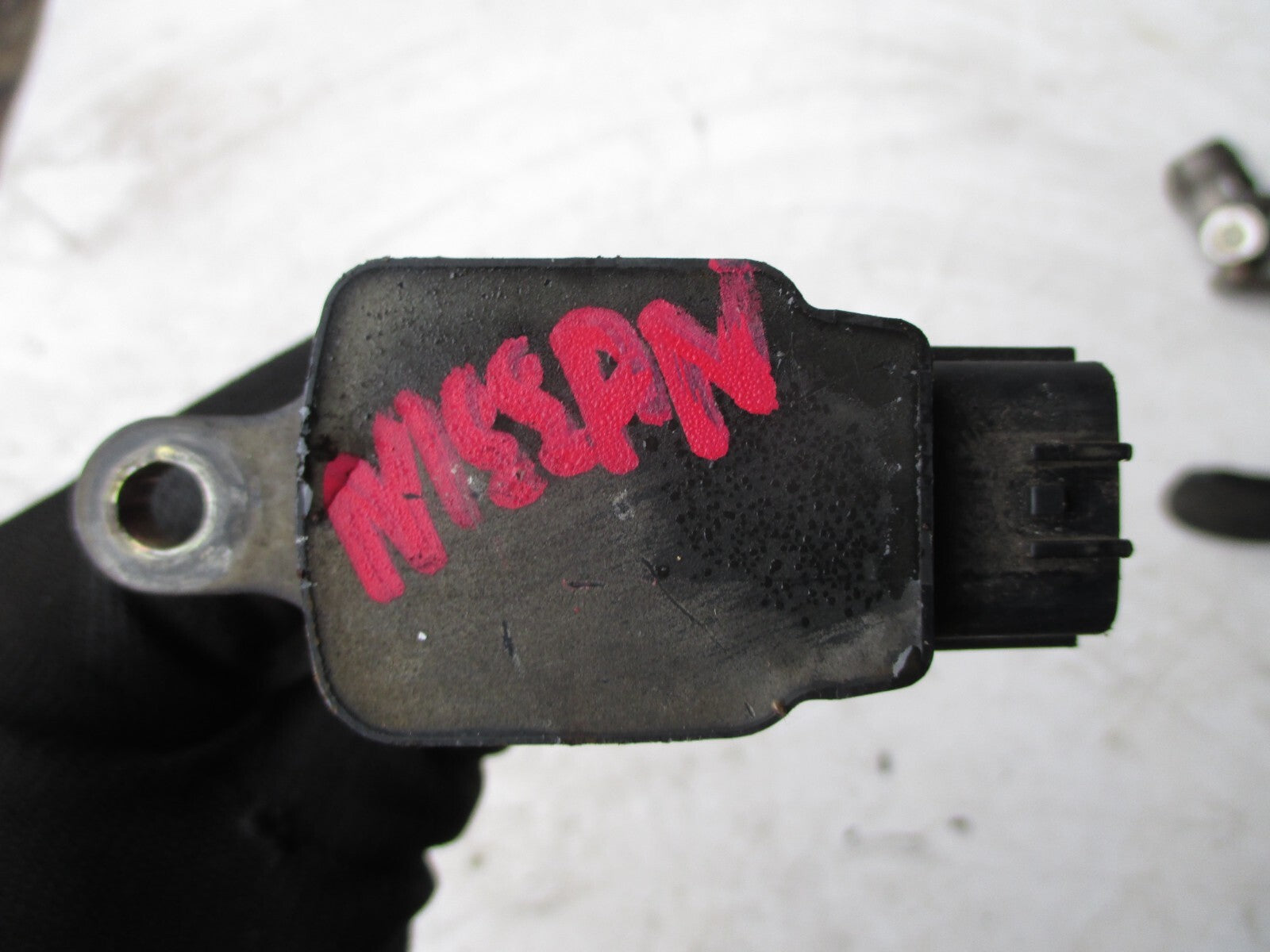 NISSAN ALMERA PRIMERA 1997 - 2004 SINGLE IGNITION PENCIL COIL PACK 22448.6N010 4