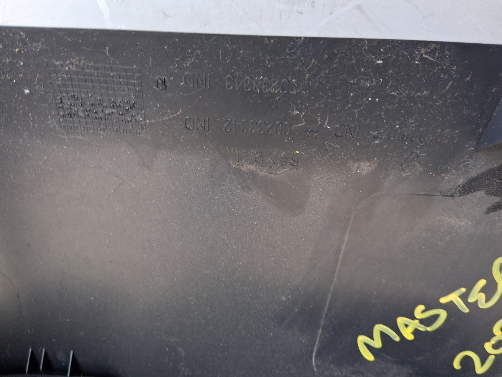 2023 RENAULT MASTER MK3 CENTRE POWER SOCKET DASHBOARD TRIM COVER PANEL 969100607
