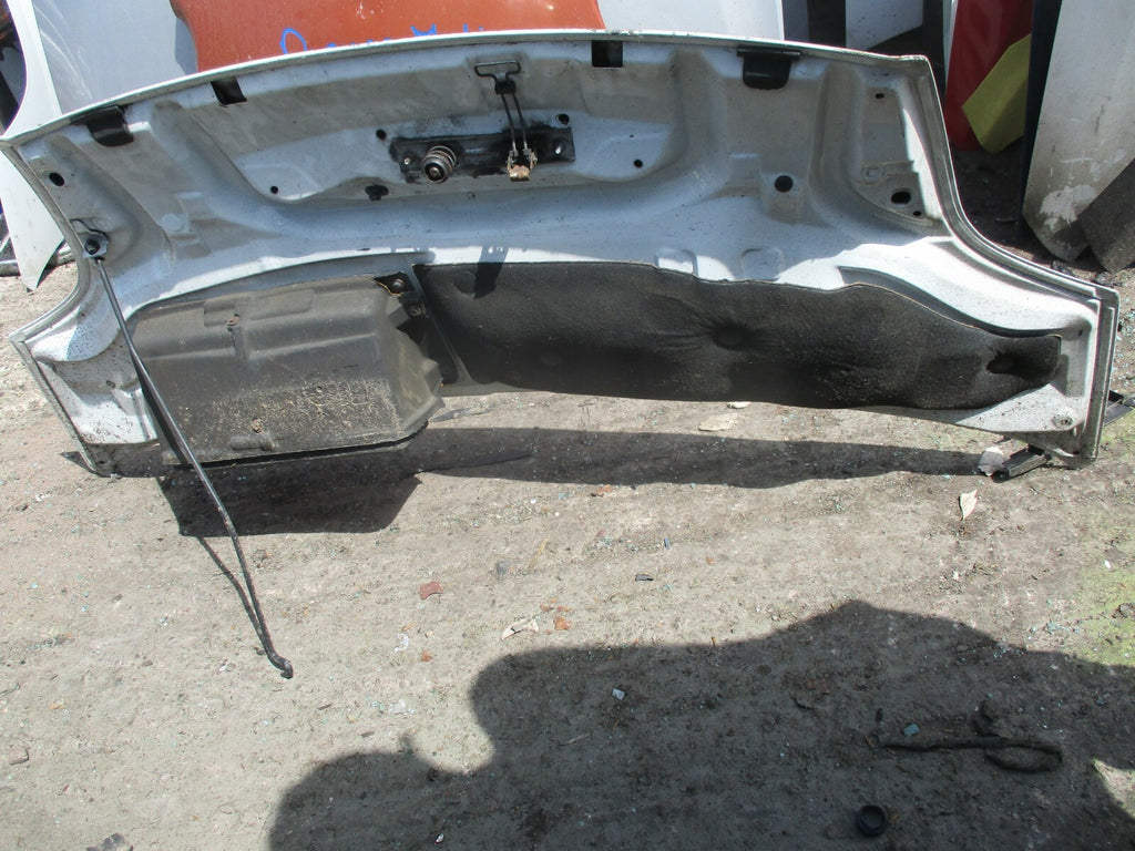 RENAULT TRAFIC VAUXHALL VIVARO ENGINE BAY BONNET PANEL HOOD WHITE