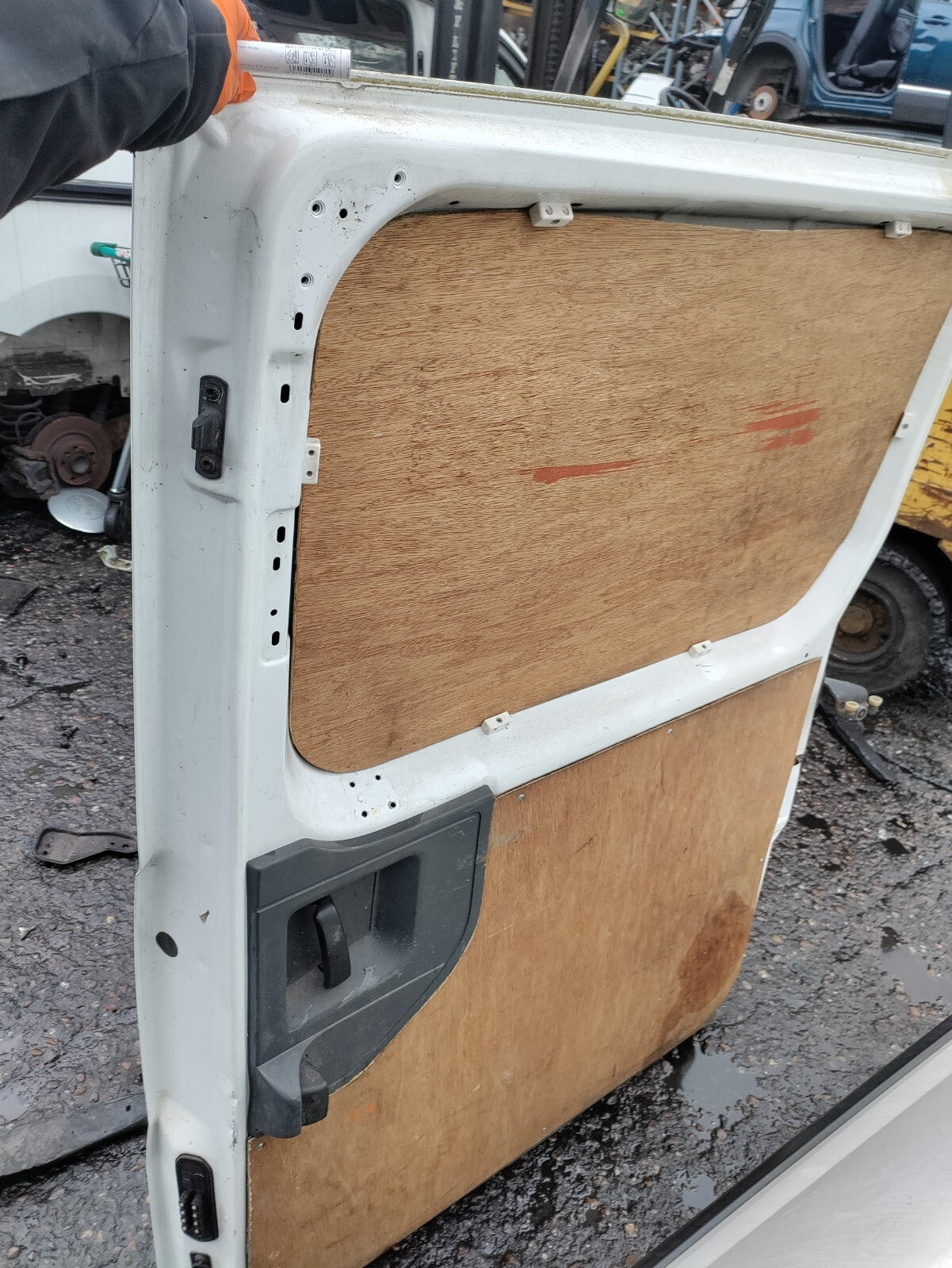 2007 PEUGEOT EXPERT MK2 OSR DRIVER SIDE REAR SLIDING COMPLETE DOOR WHITE