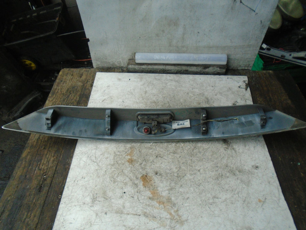 FORD FOCUS 2012 MK3 TAILGATE BOOTLID PANEL OPEN GRAB HANDLE TRIM COVER