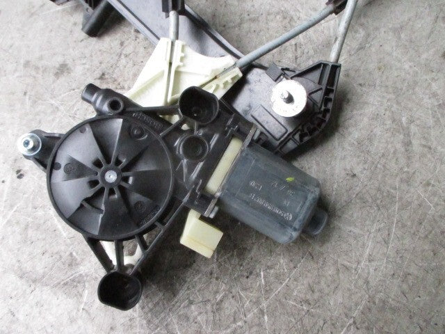 2019 AUDI A3 8V NSF PASSENGER SIDE DOOR WINDOW REGULATOR WITH MOTOR 8V3837461A