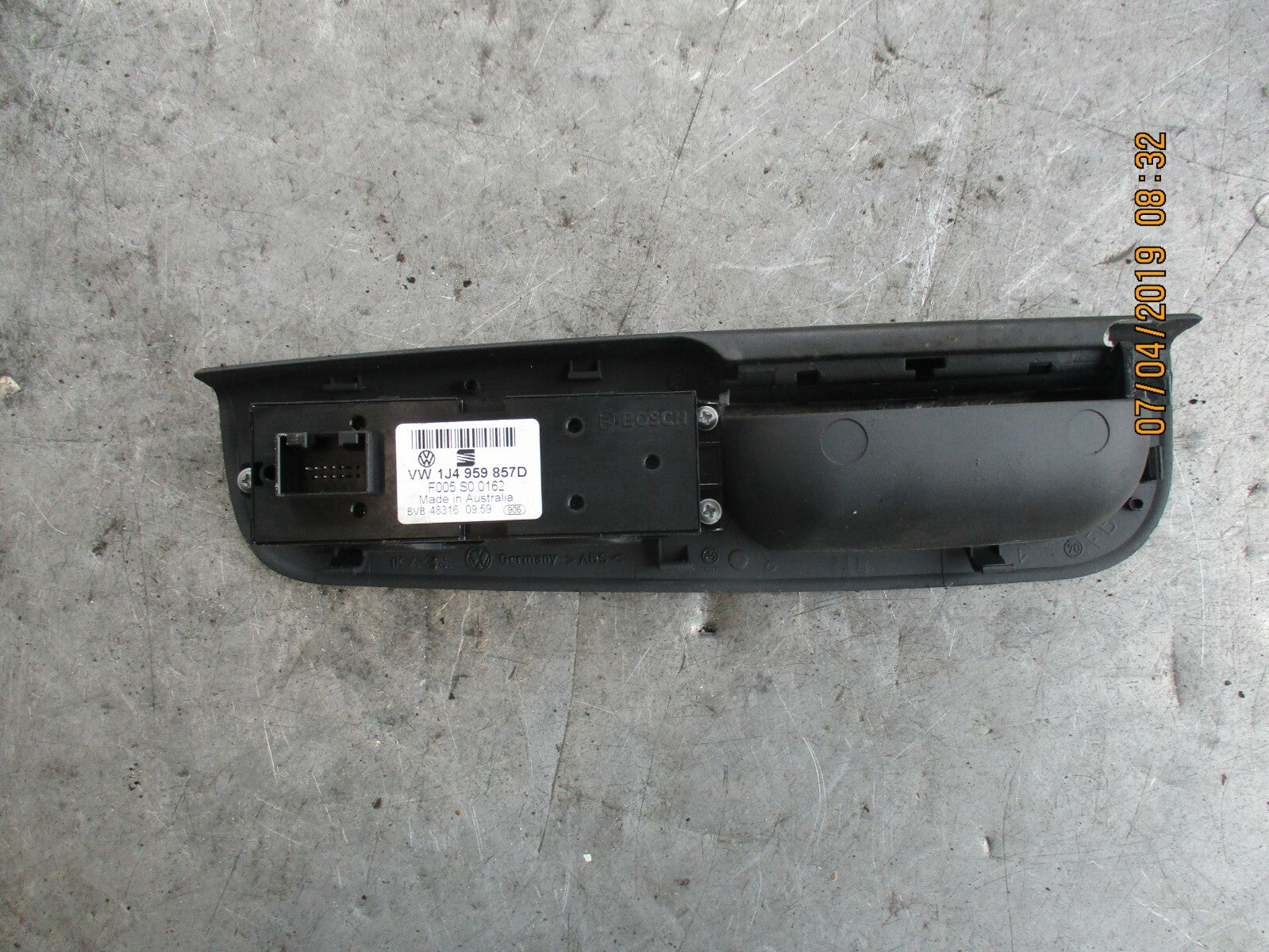 VW VOLKSWAGEN BORA 2002 OSF DRIVER FRONT WINDOW SWITCHES 1J4959857D