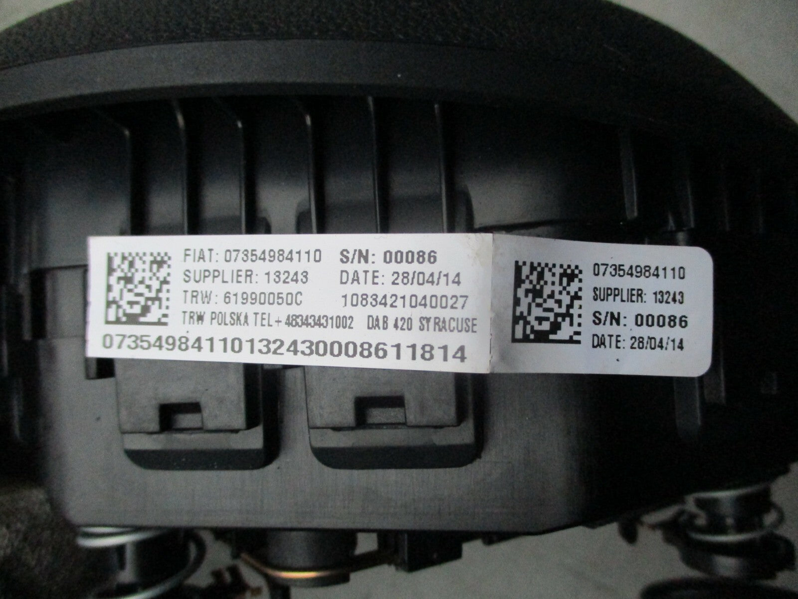 FORD KA MK2 2014 STEERING WHEEL ROUND AIRBAG AIR BAG UNIT ONLY 07354984110