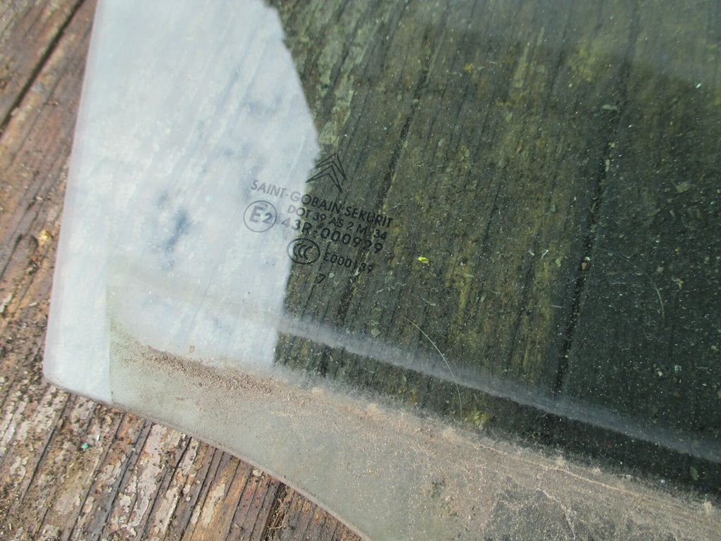 CITROEN C4 2007 5 DOOR OSF DRIVER SIDE FRONT DOOR WINDOW GLASS