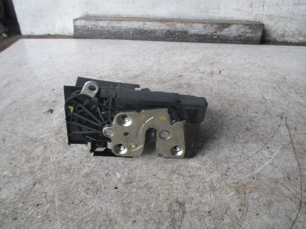 DACIA LOGAN 2016 MK2 PASSENGER SIDE DOOR LOCK MACHANISM