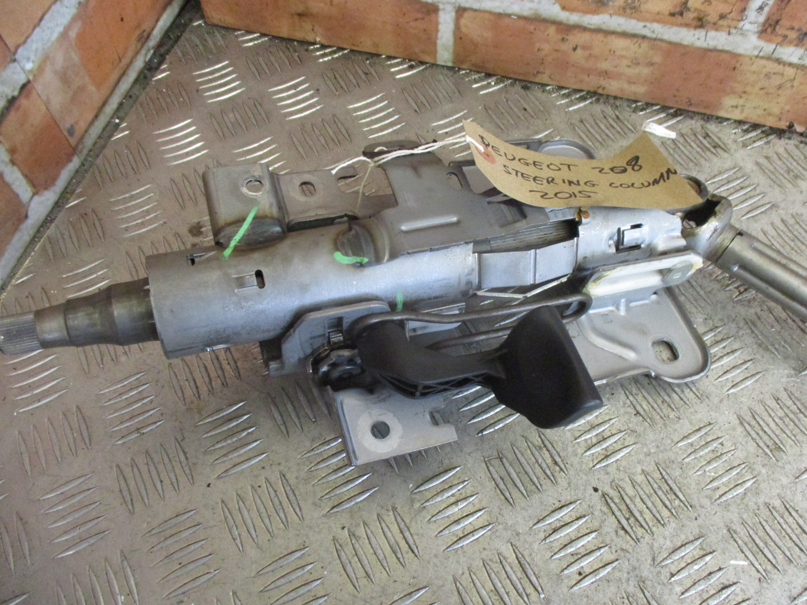 2015 PEUGEOT 208 1.2 PETROL STEERING COLUMN 61NJZT0269110
