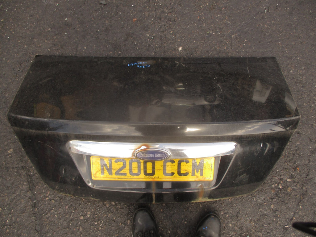 2010 FORD DORCHESTER COLEMAN COMPLETE TAILGATE BOOTLID BOOT PANEL BLACK