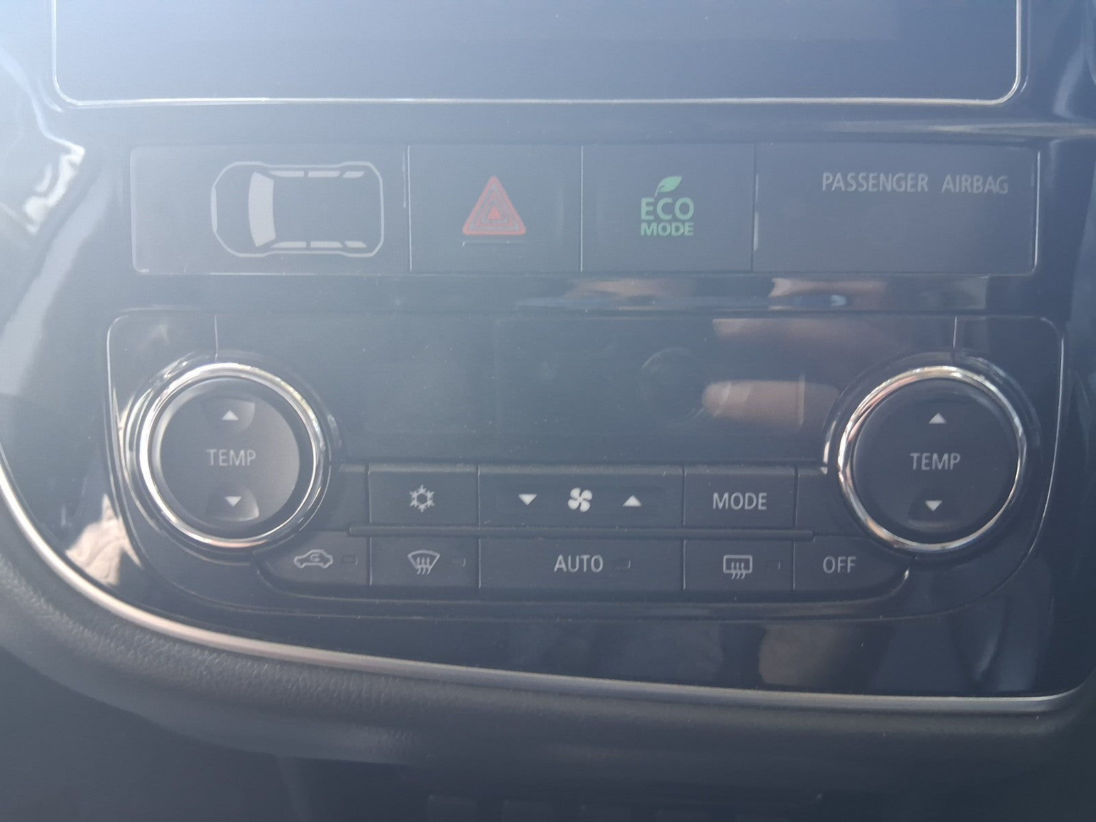 2018 MITSUBISHI OUTLANDER MK3 HEATER AC CLIMATE CONTROL SWITCH PANEL