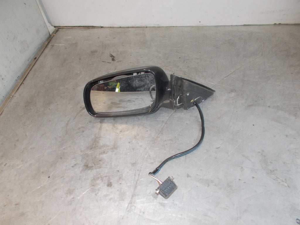 VOLKSWAGEN PASSAT 2002 NS PASSENGER SIDE BLACK ELECTRIC WING MIRROR
