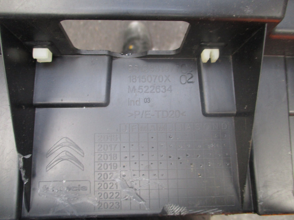 CITROEN C3 2021 LOWER DASHBOARD FASCIA 9812431977