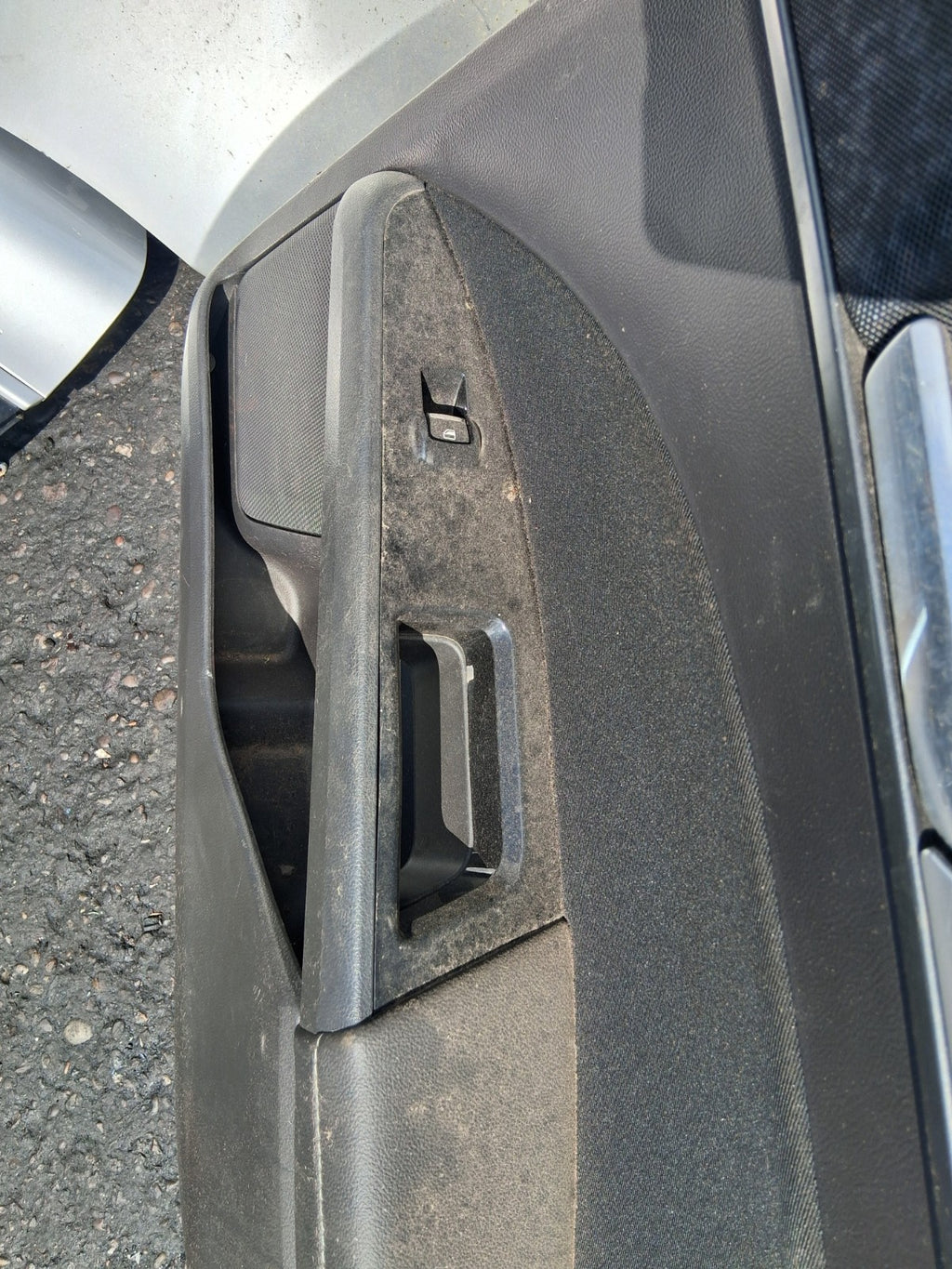 2017 FORD MONDEO MK5 HATCHBACK OSR DRIVER SIDE REAR COMPLETE DOOR BLUE LD