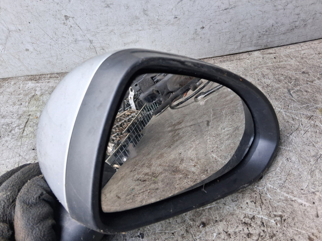 2008 VAUXHALL CORSA D OSF DRVER SIDE FRONT RIGHT WING MIRROR SILVER