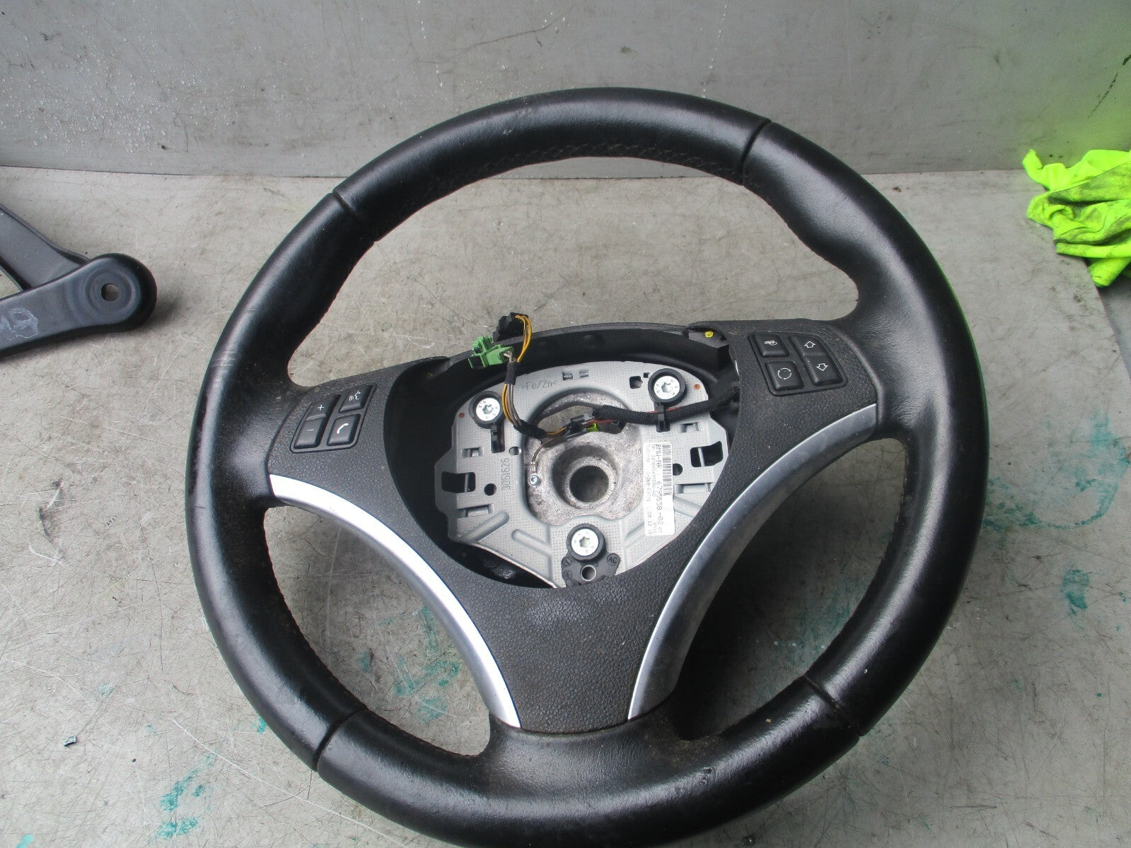 2008 BMW 1 SERIES E87 STEERING WHEEL 3051626