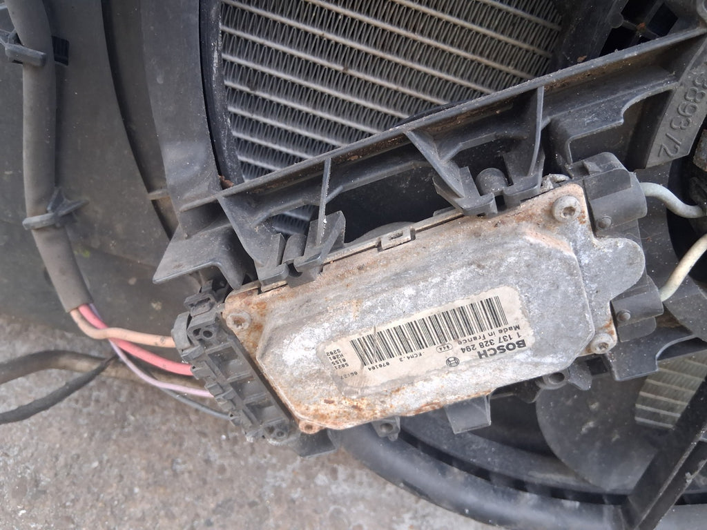 2005 MERCEDES E CLASS W211 E220 2.2 DIESEL AUTO RADIATOR RAD PACK A1695000354