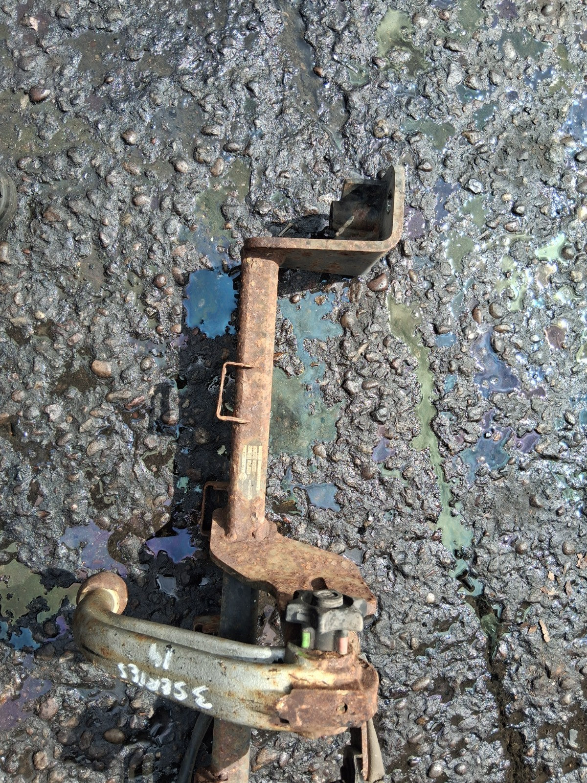 2014 BMW 3 SERIES F31 ESTATE REAR TOW BAR WITH ELECTRICS 6858971