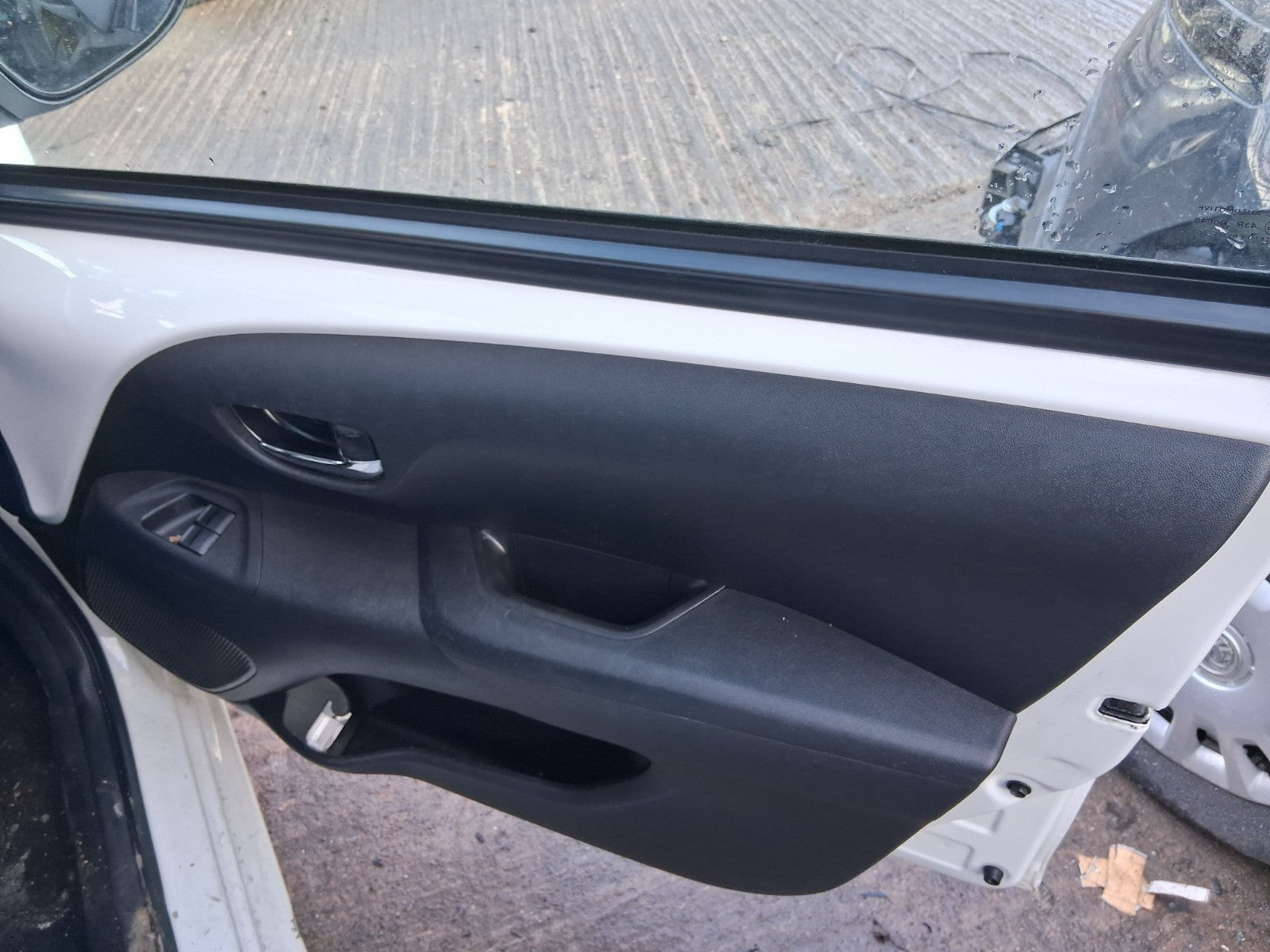 2018 CITROEN C1 FLAIR MK2 OSF DRIVER SIDE FRONT RIGHT WINDOW MOTOR & REGULATOR