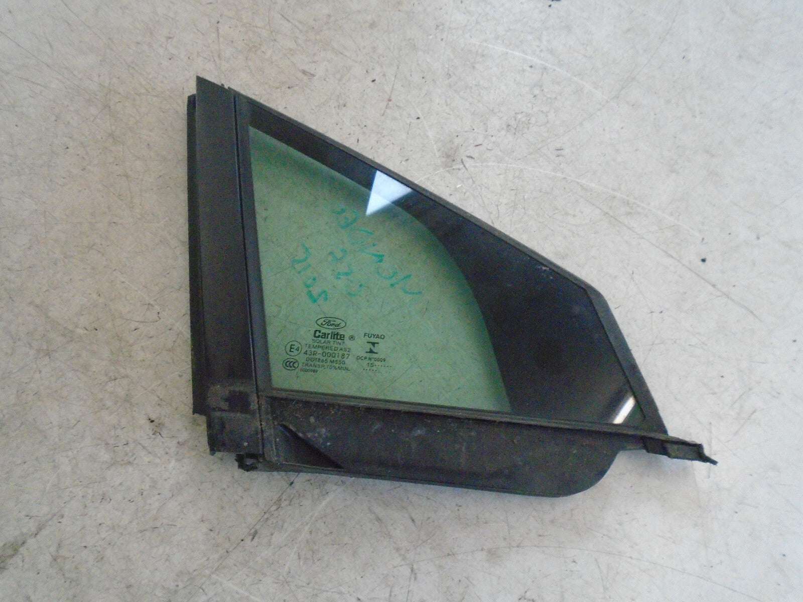 FORD MONDEO MK5 2015 OSF DRIVER SIDE FRONT DOOR QUARTER WINDOW GLASS