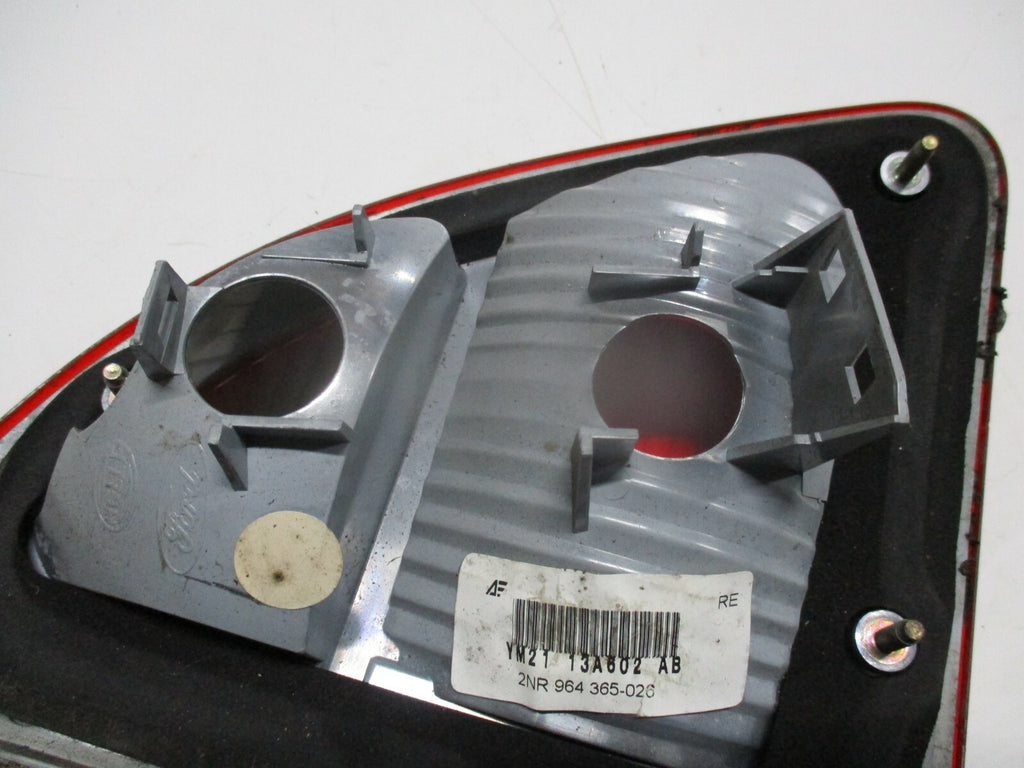 FORD GALAXY 2000 OSR DRIVER SIDE REAR INNER BOOT TAILGATE LIGHT YM2113A602AB