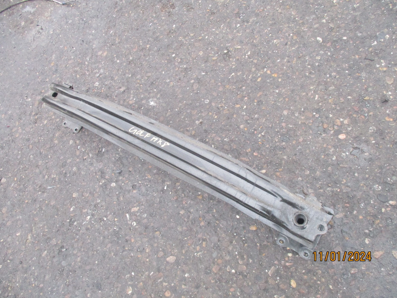VW VOLKSWAGEN GOLF MK8 2022 ESTATE REAR BUMPER CRASH REINFORCEMENT BAR