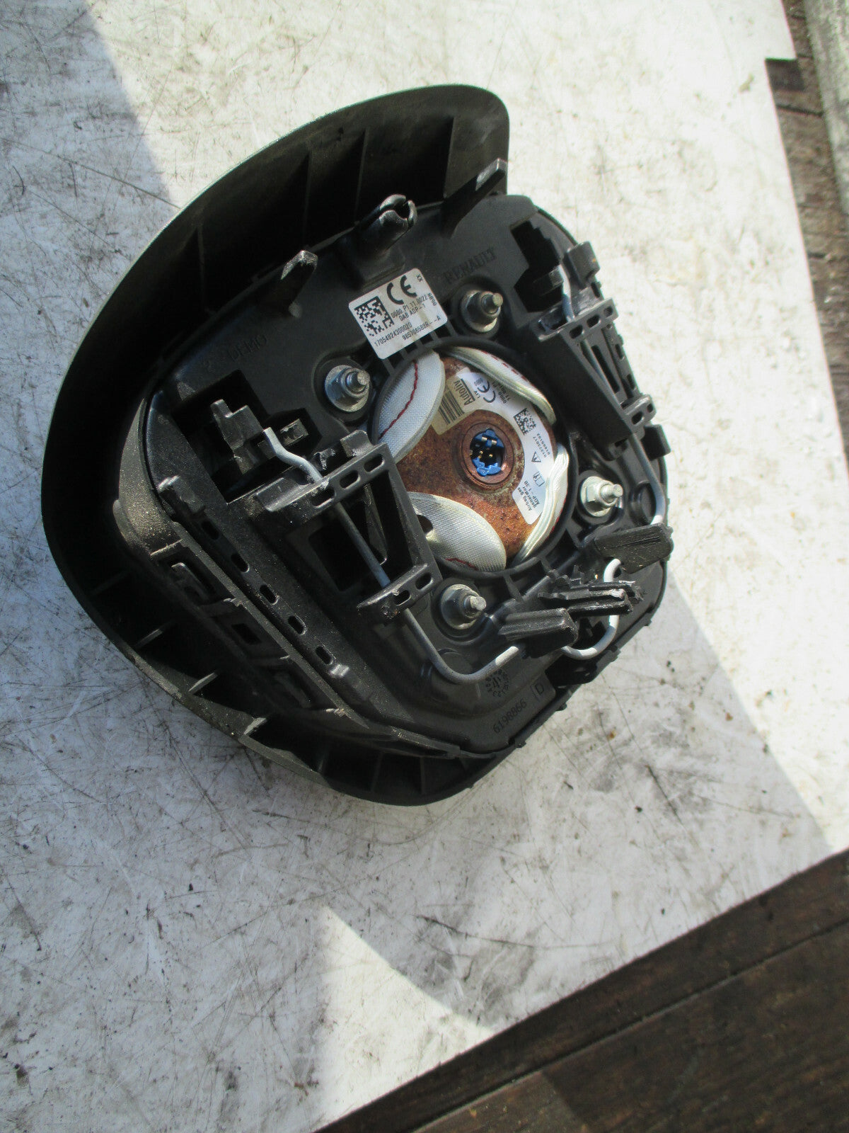 RENAULT CLIO MK4 2018 STEERING WHEEL SAFETY BAG 985706588R