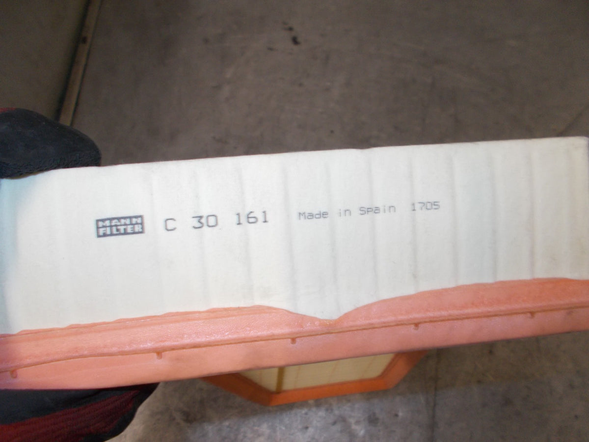 MANN FILTER FORD GALAXY MONDEO VOLVO AIR FILTER INSERT C30161