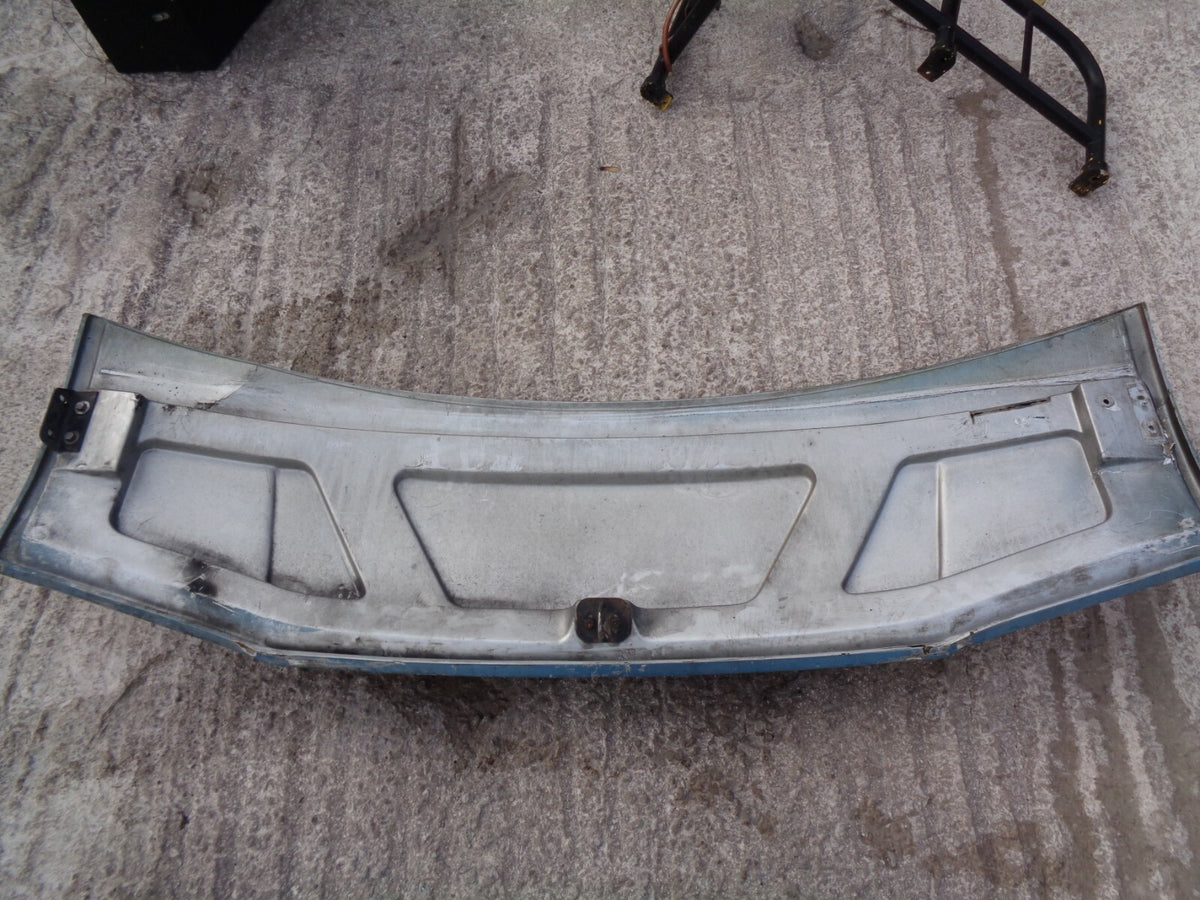 OPTARE ALERO PARTY BUS 2003 PLASTIC BONNET HOOD ENGINE COVER