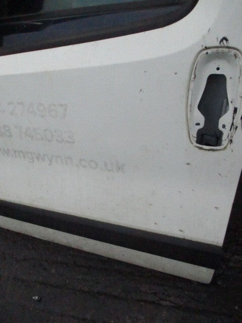 2015 PEUGEOT BIPPER NSF PASSENGER SIDE FRONT BARE DOOR WHITE