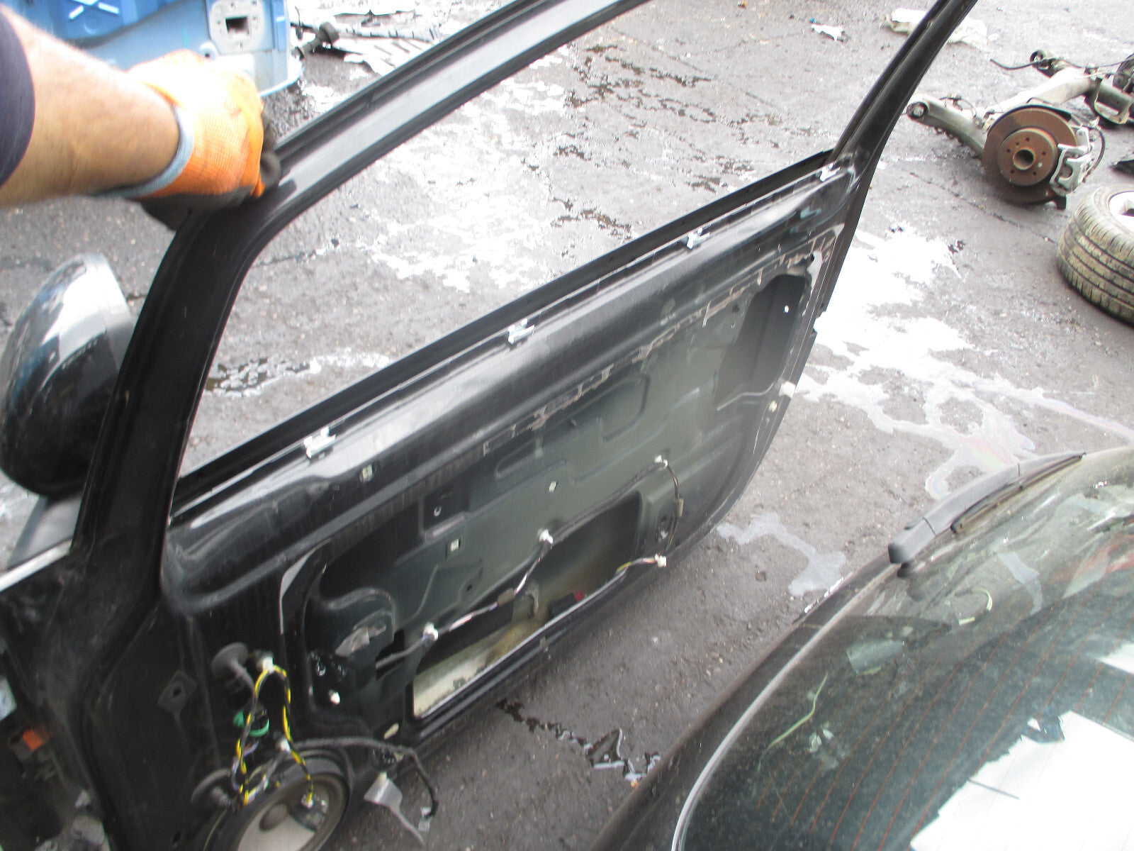 VAUXHALL CORSA D 2013 3 DOOR OS DRIVER SIDE BARE DOOR BLACK
