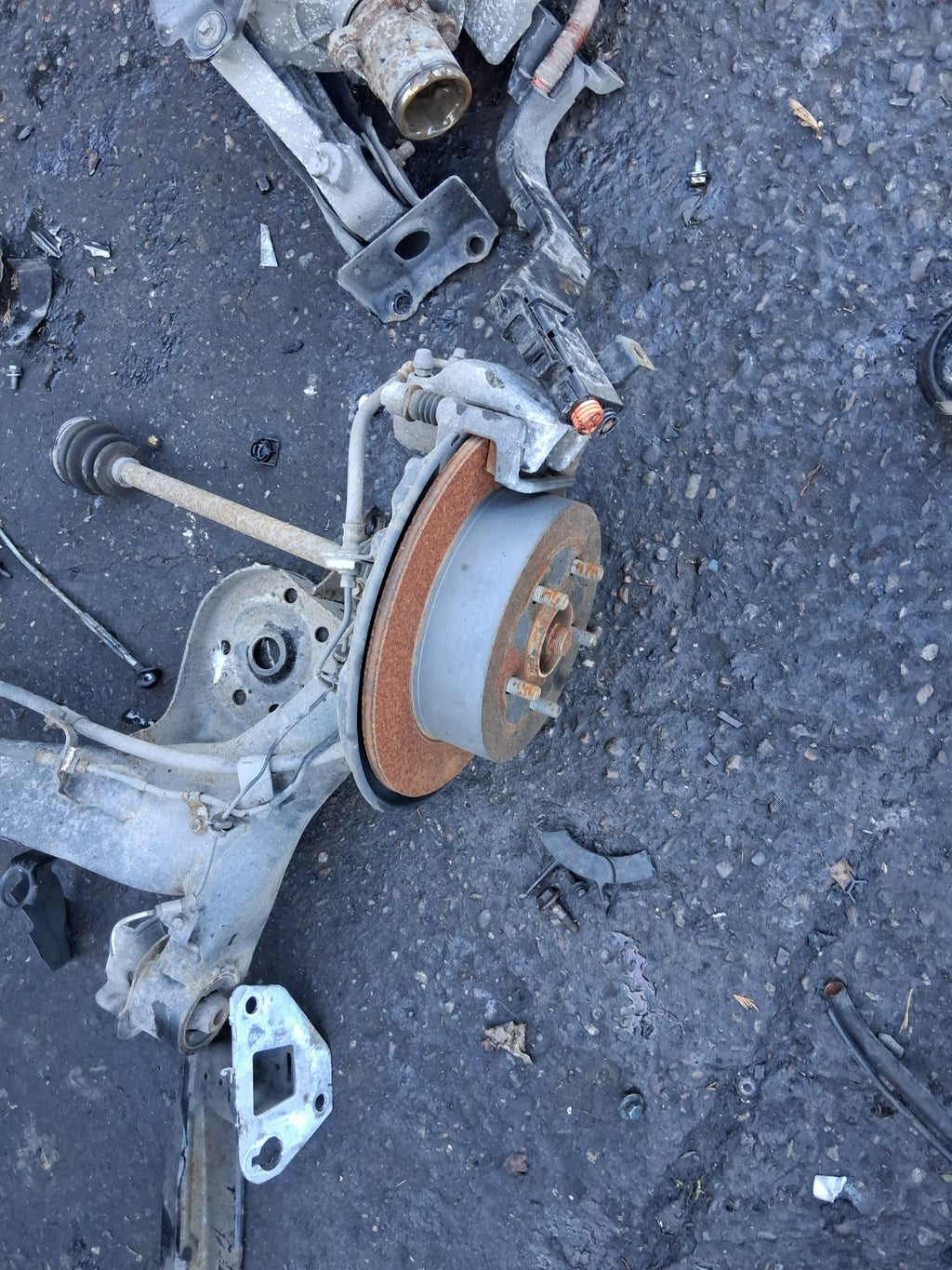 2013 TOYOTA ESTIMA MK3 HYBRID COMPLETE REAR AXLE DISC TYPE CALIPER