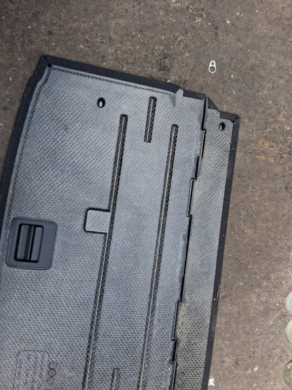 2024 VOLKSWAGEN POLO MK6 FACELIFT REAR STORAGE PARCEL SHELF LOAD COVER 2G6858855
