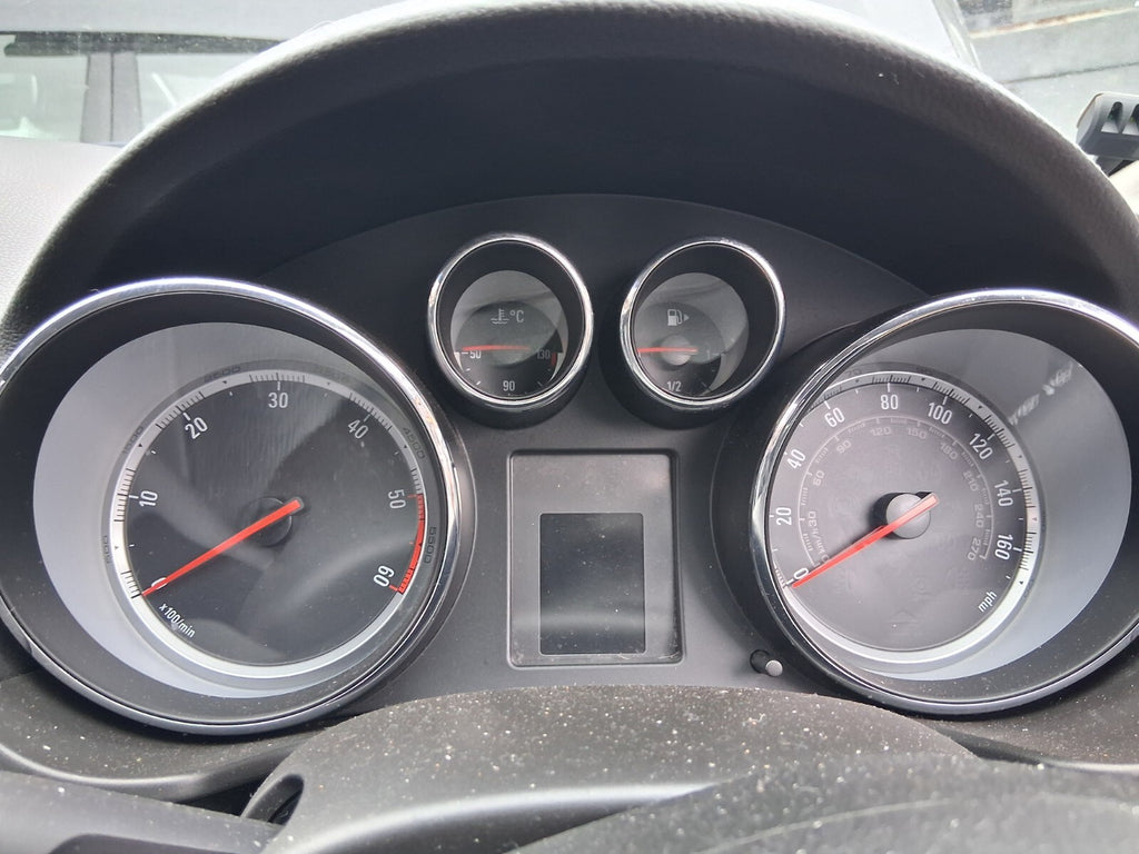 2011 VAUXHALL INSIGNIA ESTATE MK1 SPEEDOMETER INSTRUMENT CLUSTER GAUGE