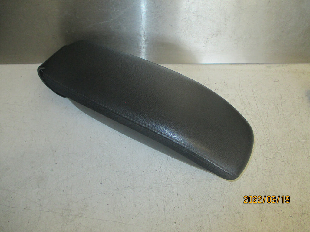 CITROEN DS3 2016 3 DOOR CENTRE MIDDLE CONSOLE ARMREST LEATHER
