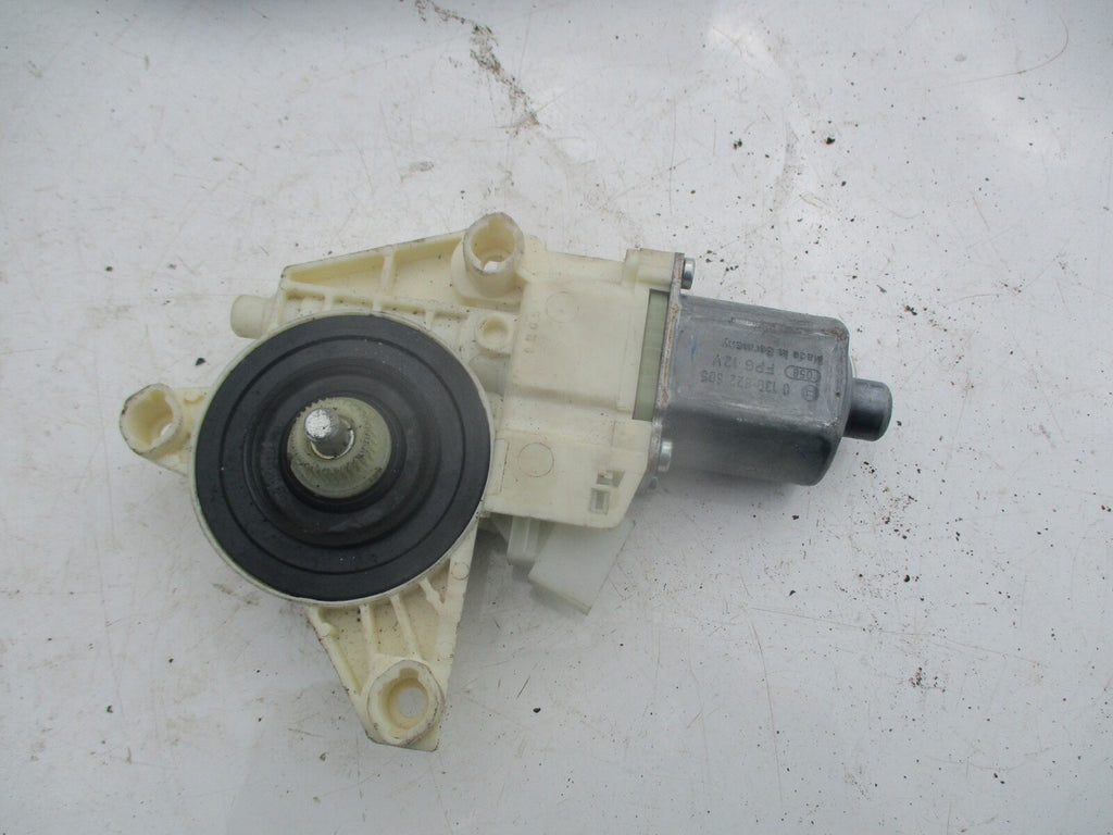 MERCEDES C CLASS S204 2013 C220 NSR PASSENGER REAR WINDOW MOTOR A2048200542