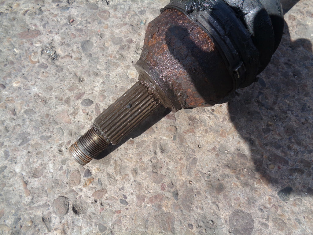 FORD MONDEO 2006 MK3 2.2 ST NSF PASSENGER SIDE FRONT DRIVESHAFT