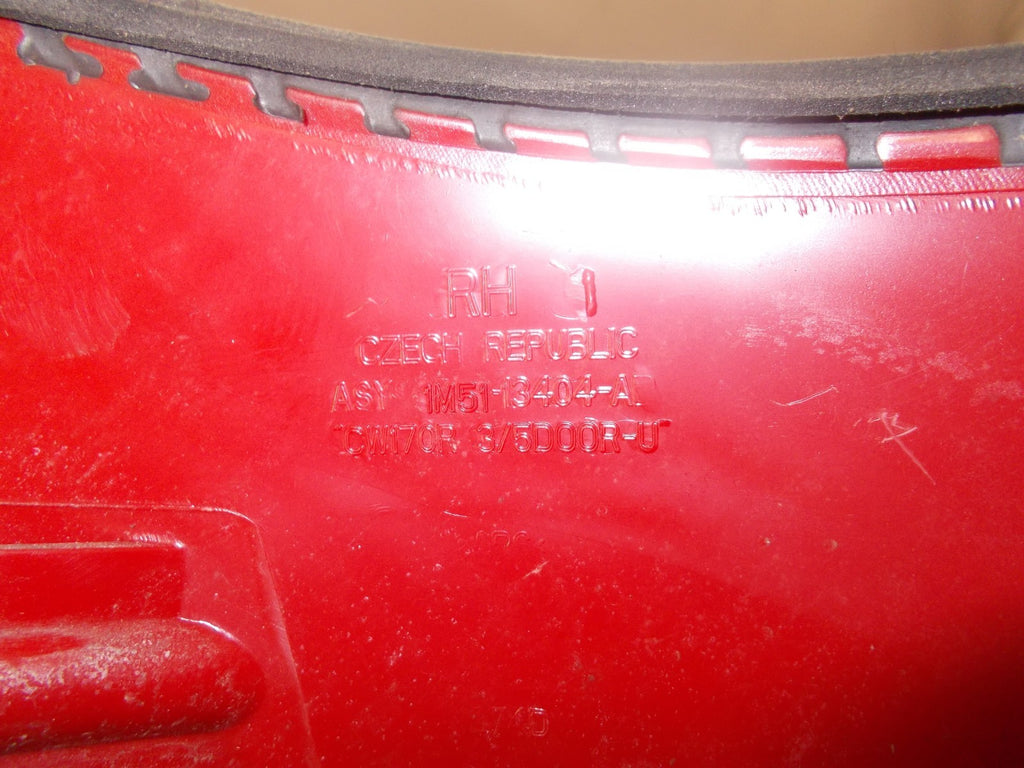 FORD FOCUS 2003 MK1 NSR PASSENGER SIDE REAR LIGHT TAIL LIGHT CW170R