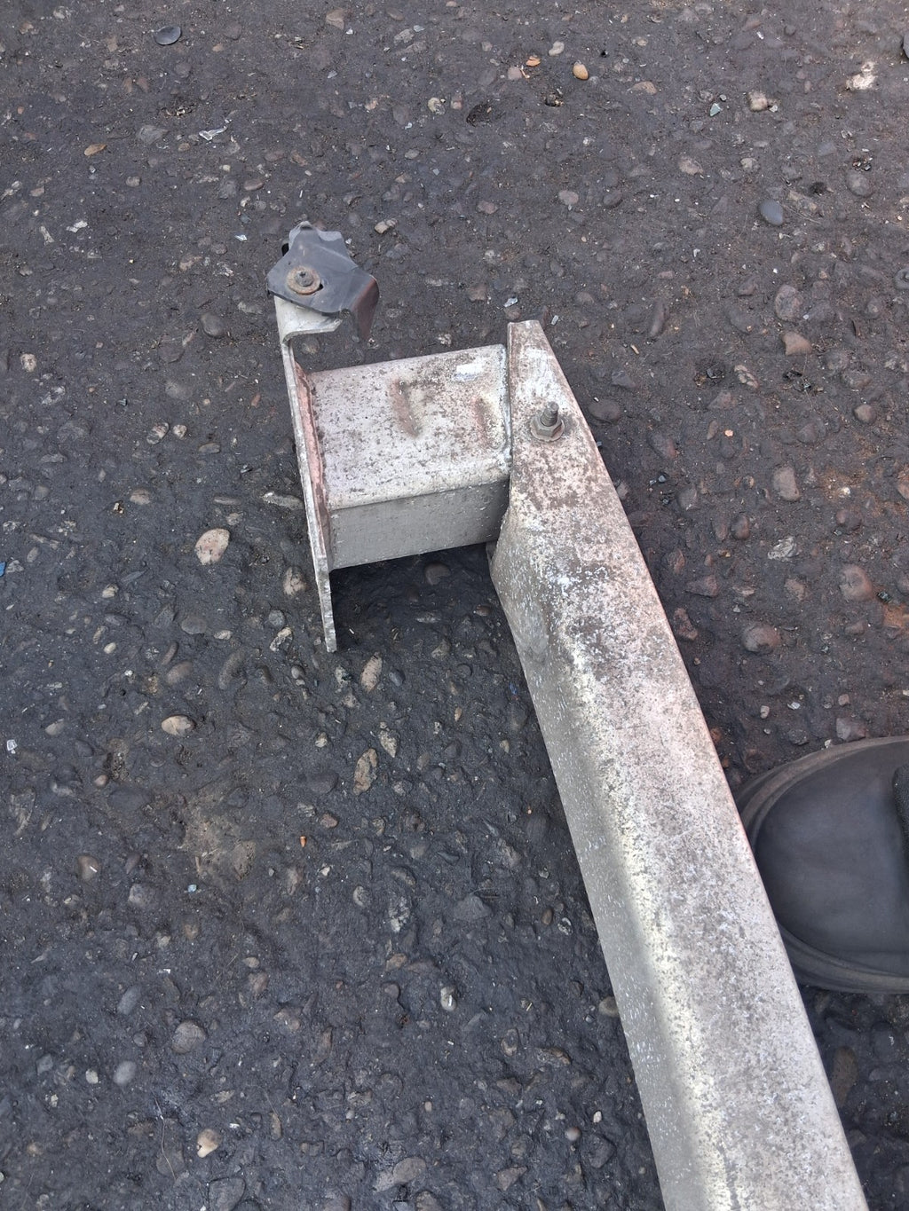 2013 CITROEN C4 MK2 REAR BUMPER CRASH IMPACT REINFORCEMENT BAR