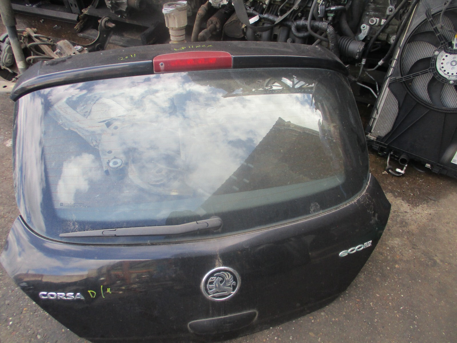 2012 VAUXHALL CORSA D 3 DOOR REAR COMPLETE TAILGATE BOOTLID BLACK